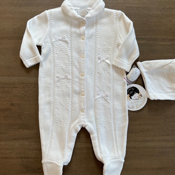 New Sarah Louise Baby Infant Newborn White Sweater Footie with Bonnet - Picture 2 of 5